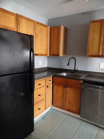 3893 POMPANO DRIVE SE A, St Petersburg, FL 33705
