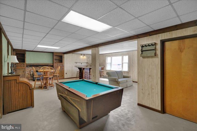 982 FAIRVIEW RD, Glenmoore, PA 19343