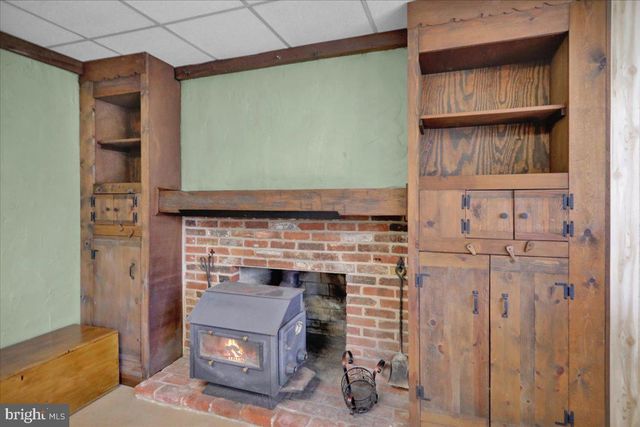 982 FAIRVIEW RD, Glenmoore, PA 19343