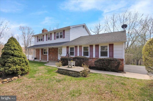 982 FAIRVIEW RD, Glenmoore, PA 19343