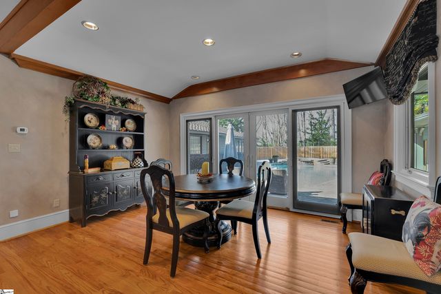 121 Montgomery Drive, Spartanburg, SC 29302