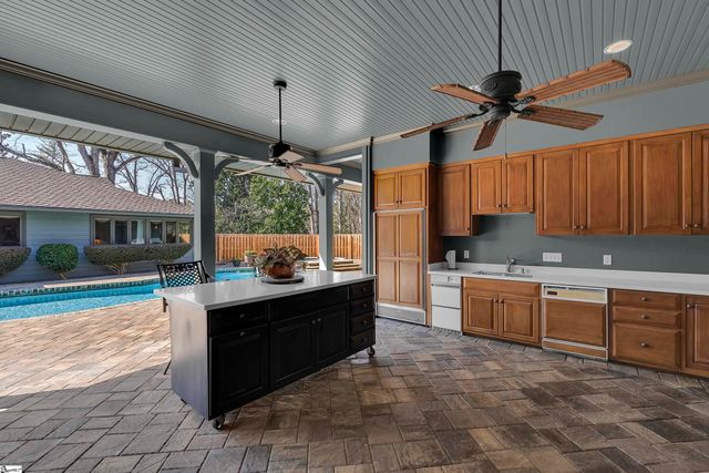 121 Montgomery Drive, Spartanburg, SC 29302