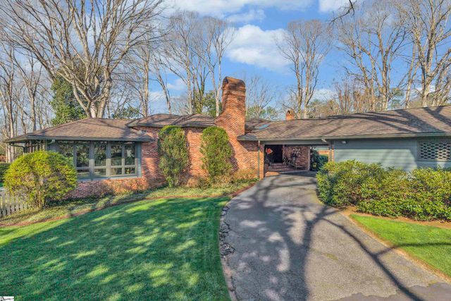 121 Montgomery Drive, Spartanburg, SC 29302