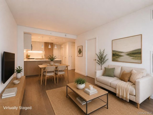 131-05 40th Road 10L, Flushing, NY 11354