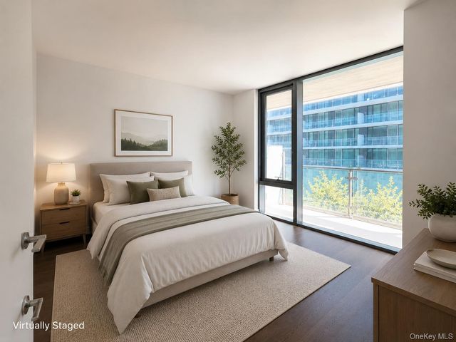 131-05 40th Road 10L, Flushing, NY 11354