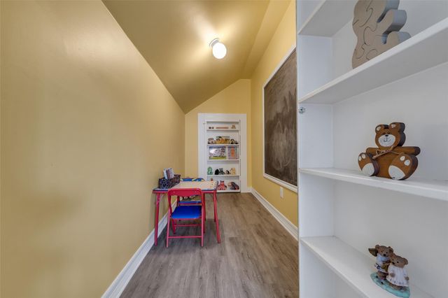 15606 Marble Canyon Way, Houston, TX 77044