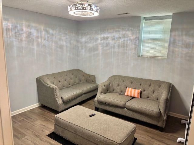 403 Hickory Walk, Woodstock, GA 30188