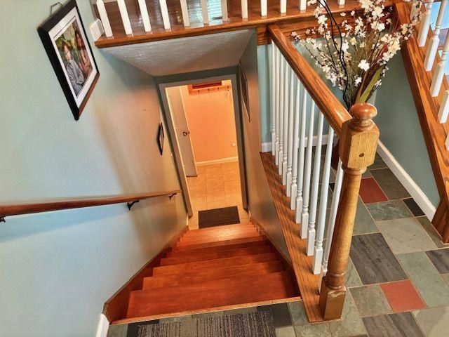 403 Hickory Walk, Woodstock, GA 30188