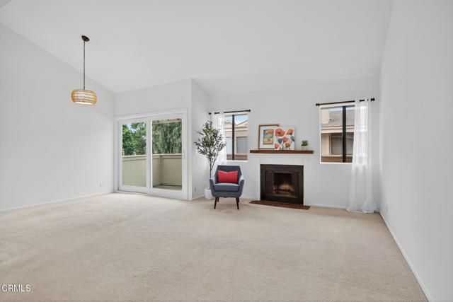 1466 San Simeon Court 2, Ventura, CA 93003