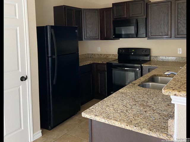7215 Golf Way Unit 1, San Antonio, TX 78244