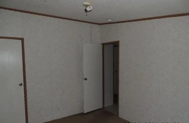 120 Tall Trees Drive, Trinidad, TX 75163