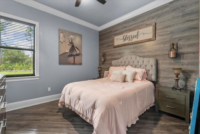 3604 TROPICAIRE BOULEVARD, North Port, FL 34286