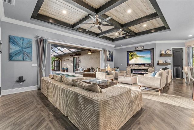 3604 TROPICAIRE BOULEVARD, North Port, FL 34286