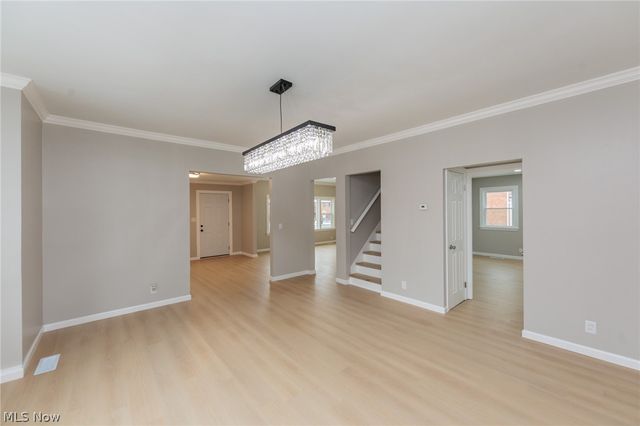 6227 Ridge Road, Parma, OH 44129