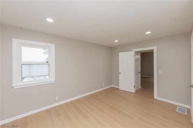 6227 Ridge Road, Parma, OH 44129