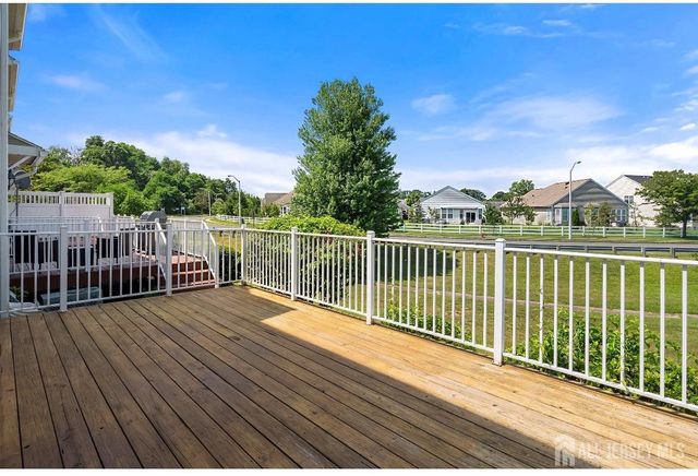 50 Wlodarczyk Place, Sayreville, NJ 08859