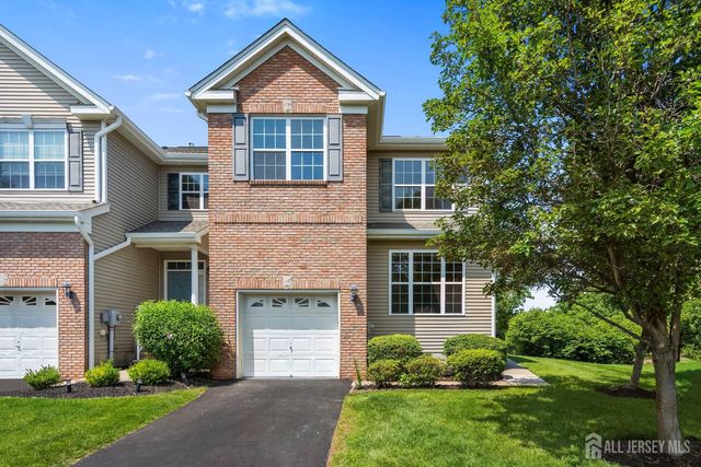 50 Wlodarczyk Place, Sayreville, NJ 08859
