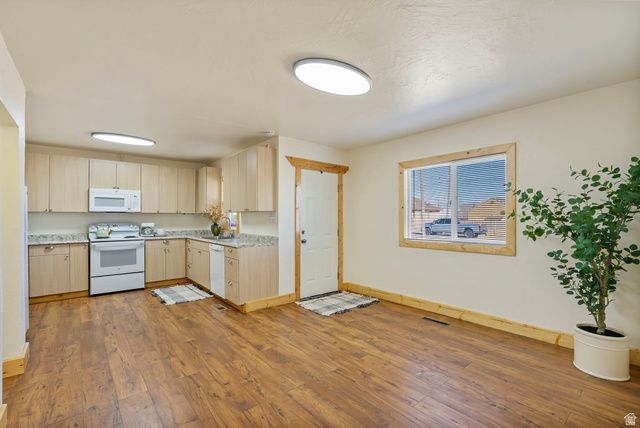 57 N 100 W, Aurora, UT 84620