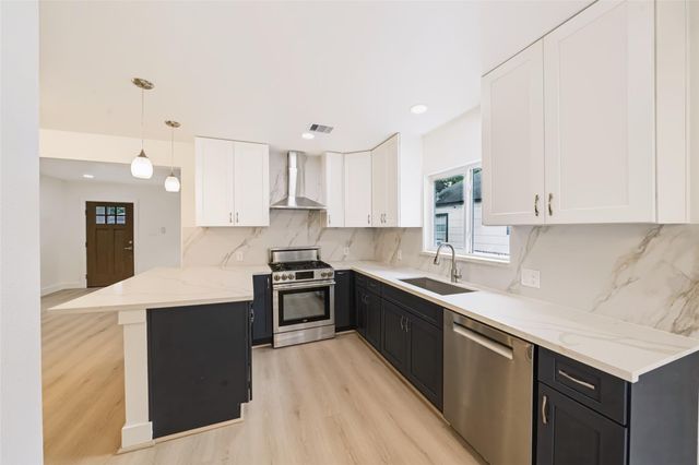 5317 Pease Street, Houston, TX 77023