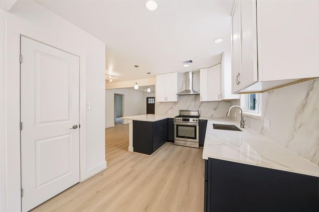 5317 Pease Street, Houston, TX 77023