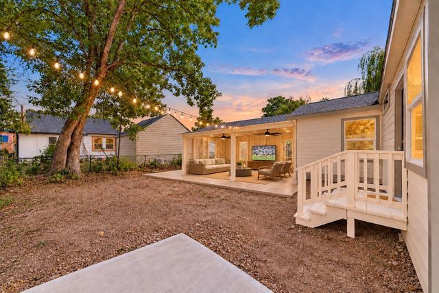 5317 Pease Street, Houston, TX 77023