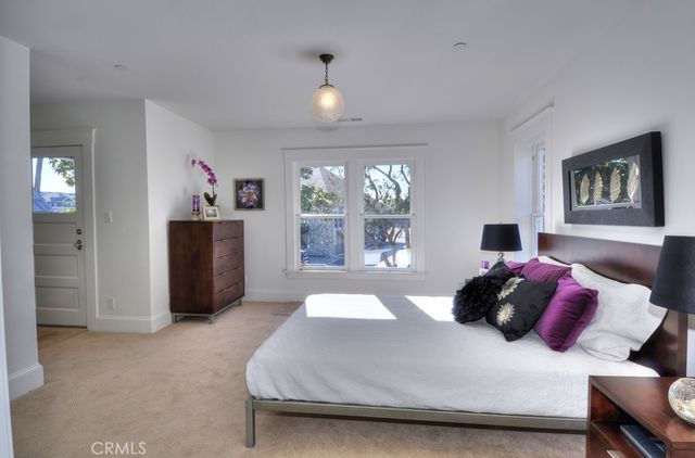 413 Emerald Street, Redondo Beach, CA 90277