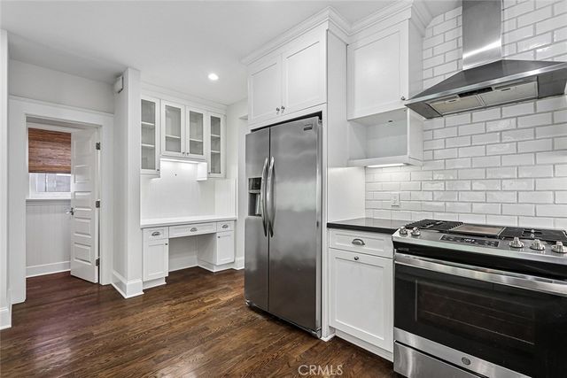 413 Emerald Street, Redondo Beach, CA 90277