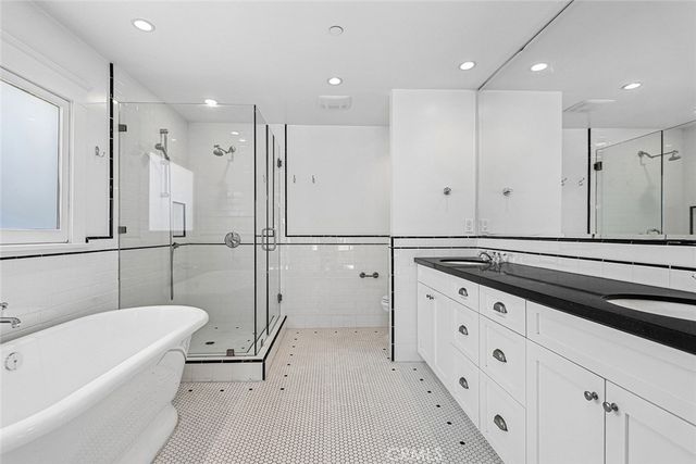 413 Emerald Street, Redondo Beach, CA 90277