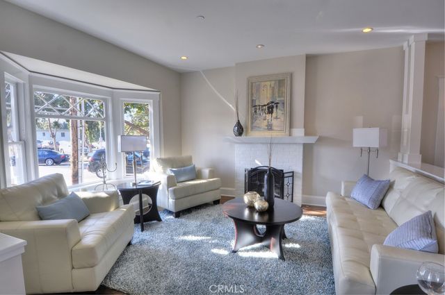413 Emerald Street, Redondo Beach, CA 90277