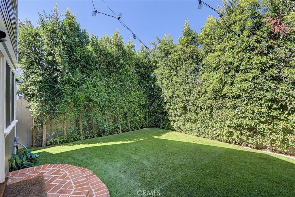 413 Emerald Street, Redondo Beach, CA 90277 — photo 5