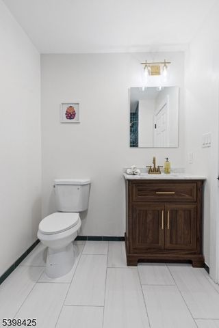 94 Irvine Turner Blvd, Newark City, NJ 07103