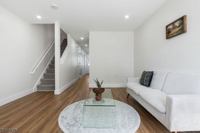 94 Irvine Turner Blvd, Newark City, NJ 07103