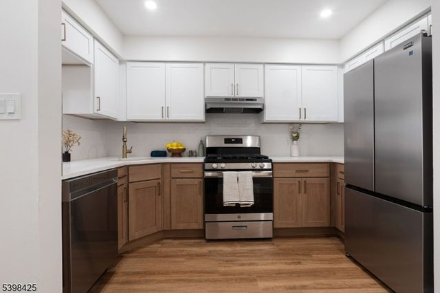 94 Irvine Turner Blvd, Newark City, NJ 07103