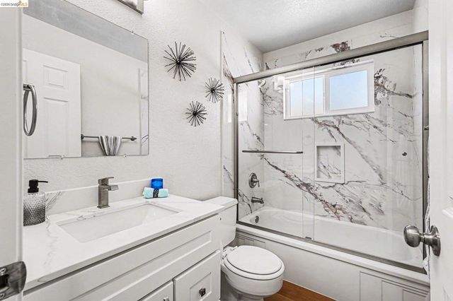 847 Shell Ave, Martinez, CA 94553