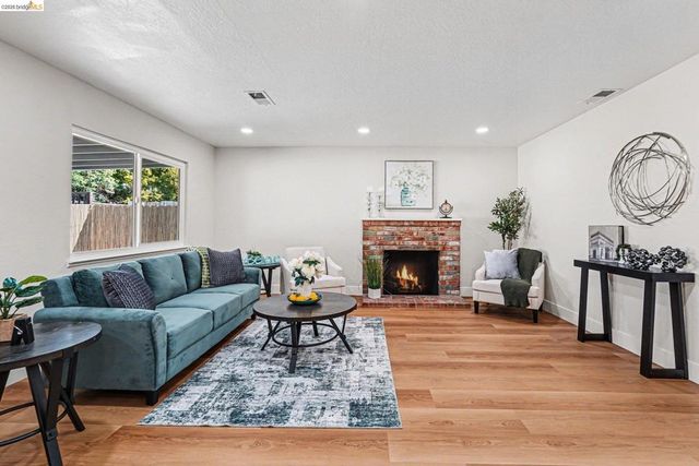 847 Shell Ave, Martinez, CA 94553