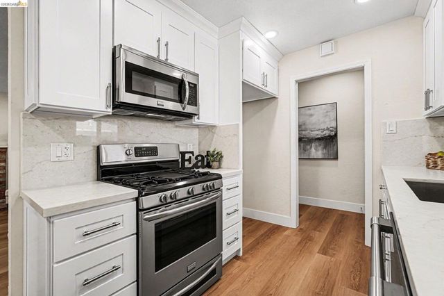 847 Shell Ave, Martinez, CA 94553