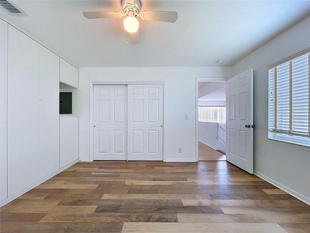 3212 38TH WAY S E, St Petersburg, FL 33711
