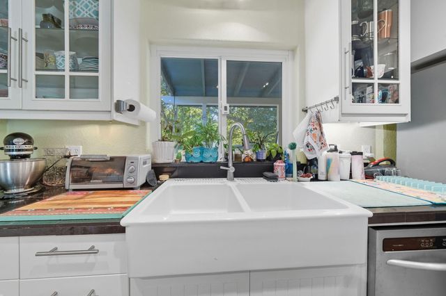 25031 Kauffman Avenue, Red Bluff, CA 96080