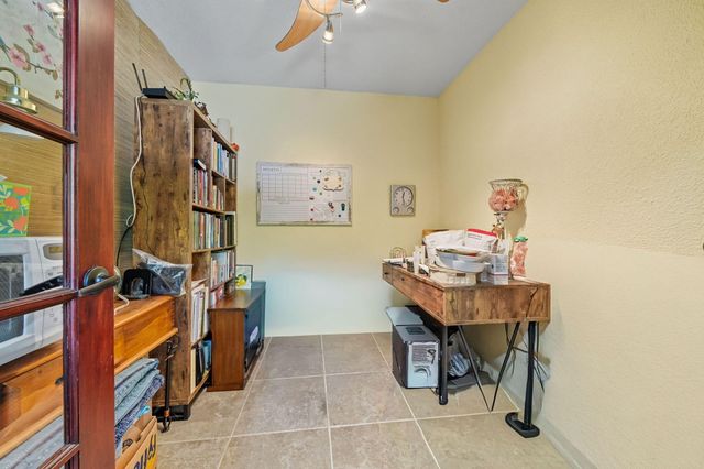 25031 Kauffman Avenue, Red Bluff, CA 96080