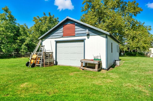 25031 Kauffman Avenue, Red Bluff, CA 96080