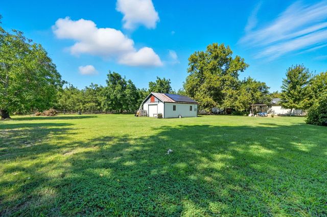 25031 Kauffman Avenue, Red Bluff, CA 96080