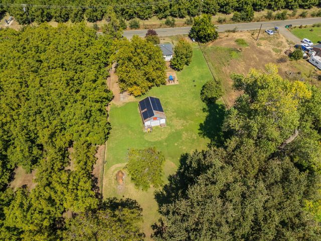 25031 Kauffman Avenue, Red Bluff, CA 96080