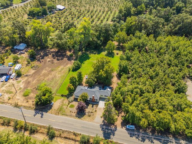 25031 Kauffman Avenue, Red Bluff, CA 96080