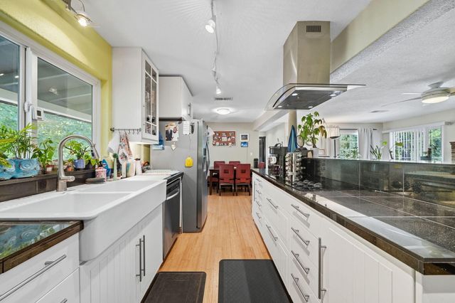 25031 Kauffman Avenue, Red Bluff, CA 96080