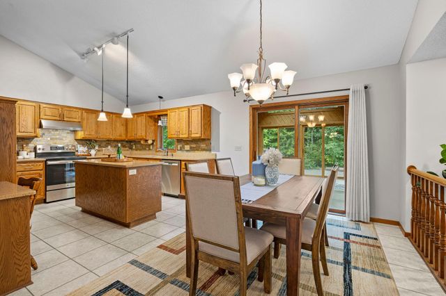 2733 158th Avenue NE, Ham Lake, MN 55304