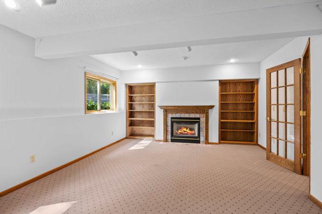 2733 158th Avenue NE, Ham Lake, MN 55304