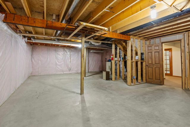 2733 158th Avenue NE, Ham Lake, MN 55304