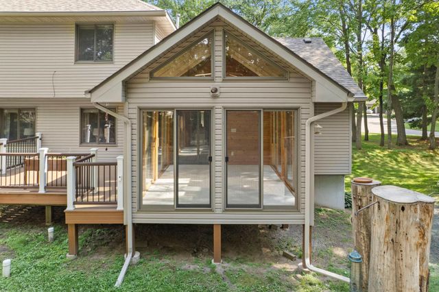 2733 158th Avenue NE, Ham Lake, MN 55304