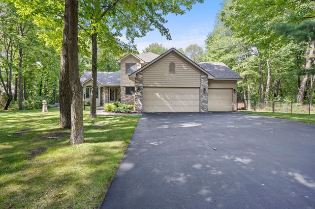 2733 158th Avenue NE, Ham Lake, MN 55304