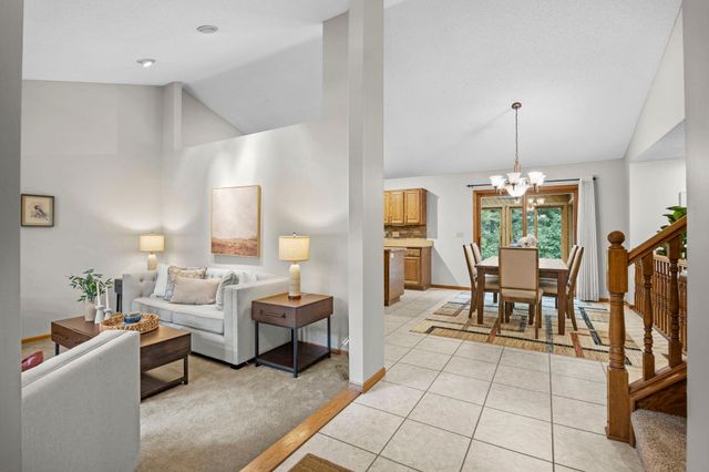 2733 158th Avenue NE, Ham Lake, MN 55304